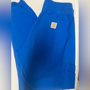 Women’s Carhartt jogger scrubs